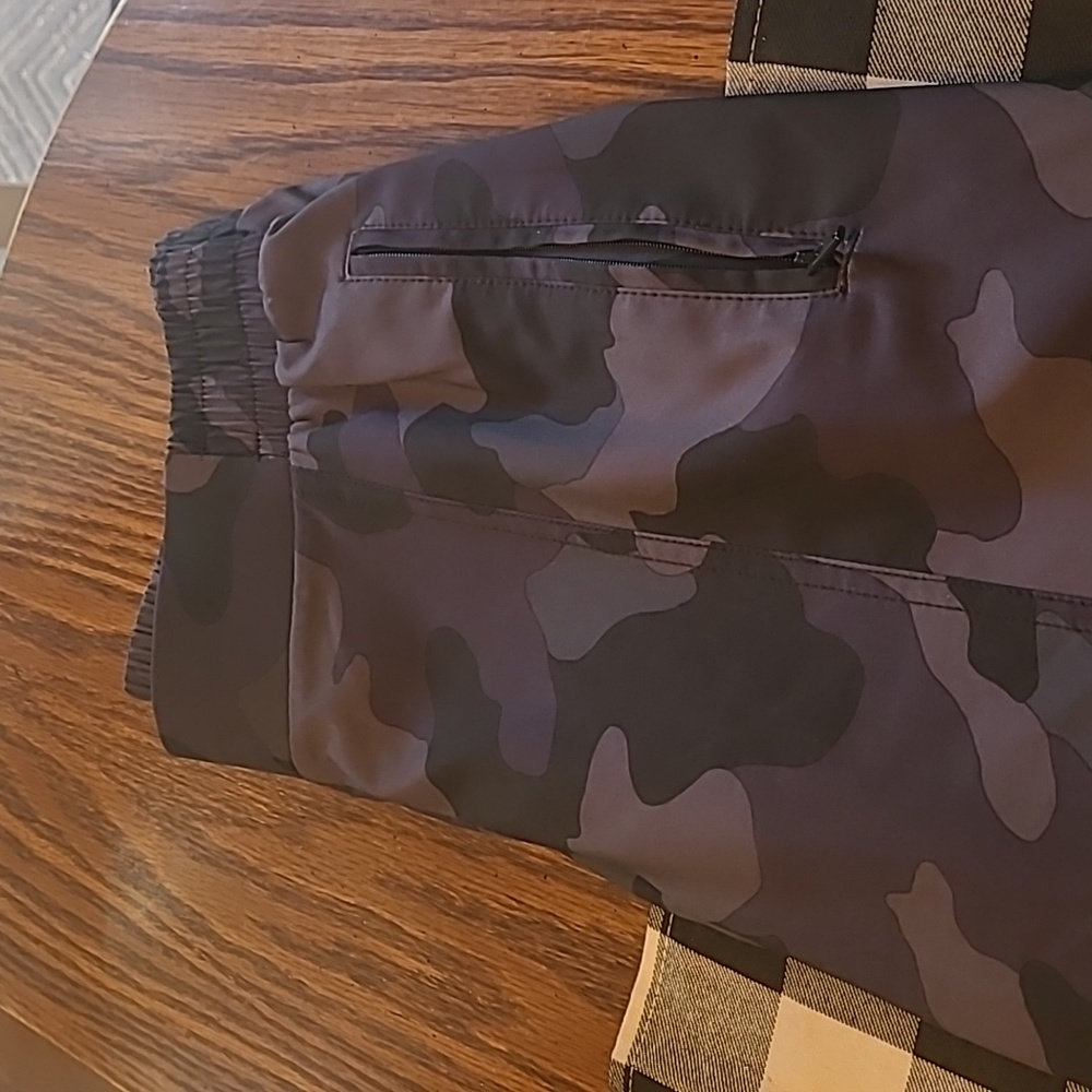 Active wear pants
